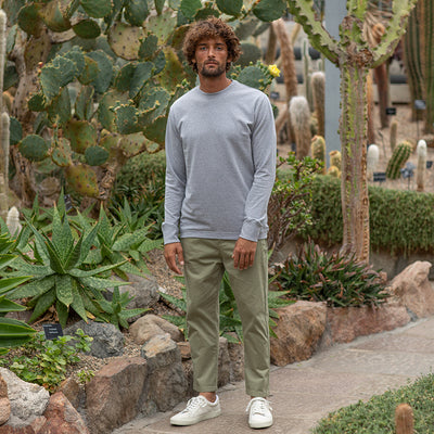 Luxurious long sleeve recycled sweatshirt with crew neck and set-in sleeves, made from 70% regenerated cotton, elegantly crafted by Earth Wardrobe.