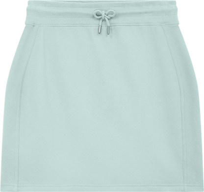 Stylish organic sweat skirt demonstrating casual elegance in a chic lifestyle setting.