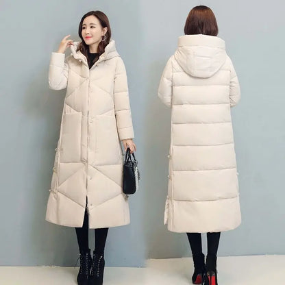 Sophisticated women's winter coat showcasing its thick cotton fabric and casual style, perfect for enduring winter seasons in comfort and elegance.