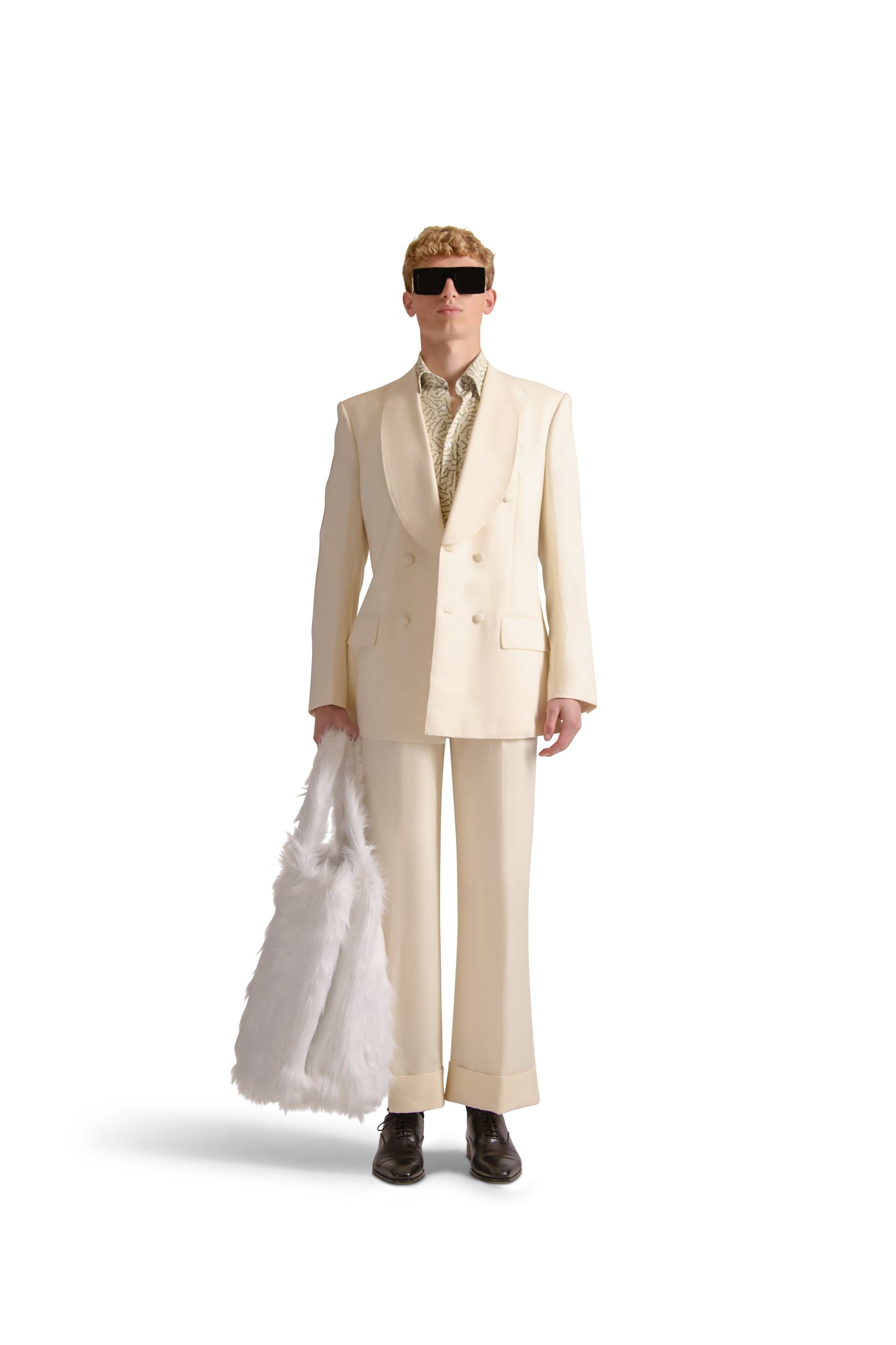 Luxury faux fur oversized shoulder bag in elegant design with multiple internal zips and pockets, crafted in Italy.