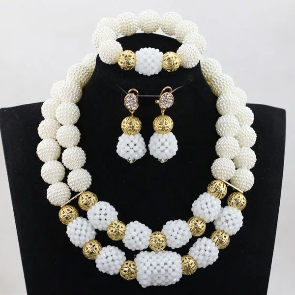 Stylish and contemporary purple jewelry set display, featuring the stunning combination of earrings, necklace, and bracelet, ideal for fashion-forward women.