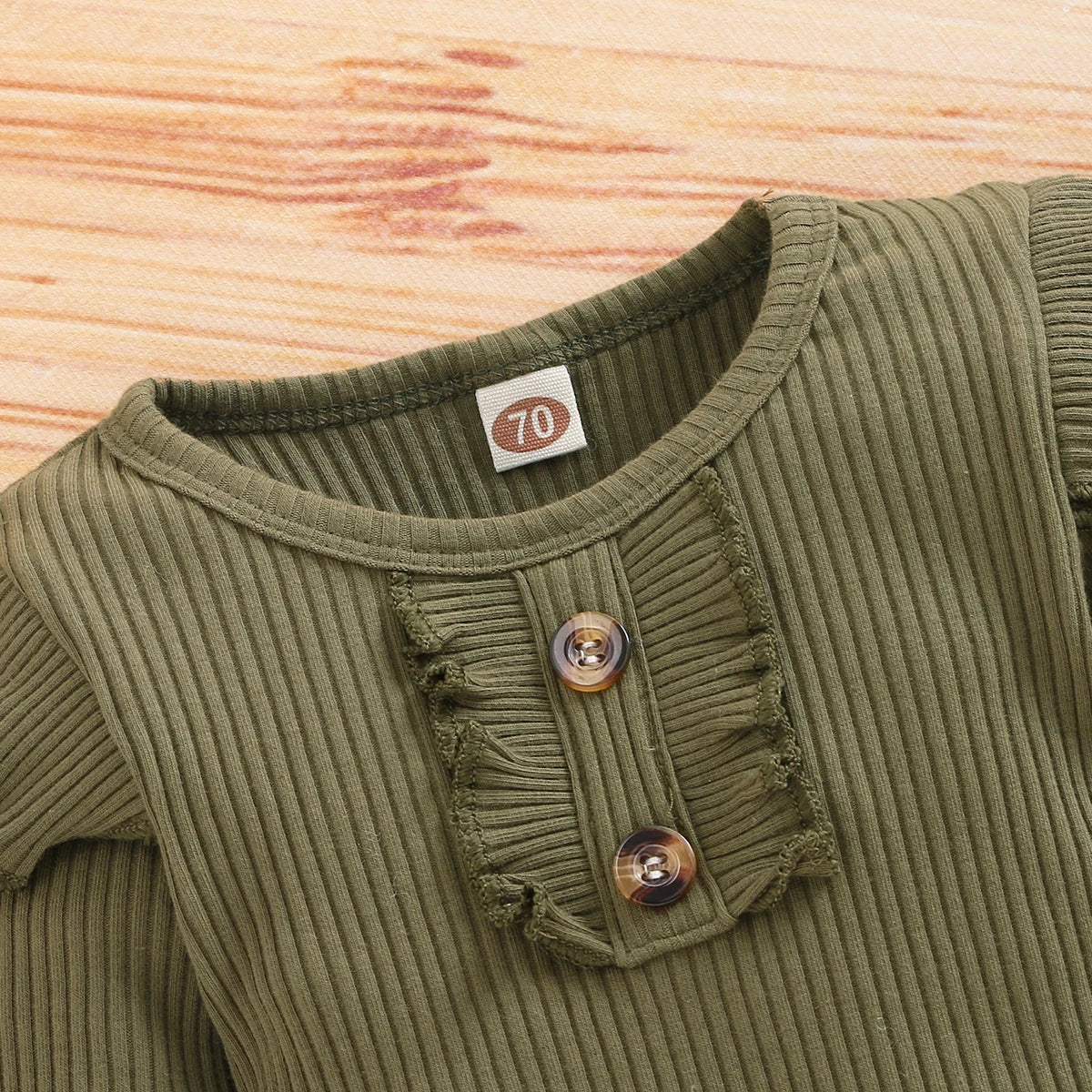 Chic full-sleeve luxury baby garment set in camouflage pattern, designed for both boys and girls aged 0-12 months.