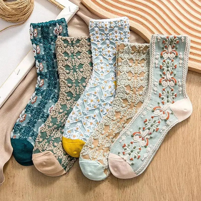 5 Pairs Women's Vintage Flower Embroidery Socks