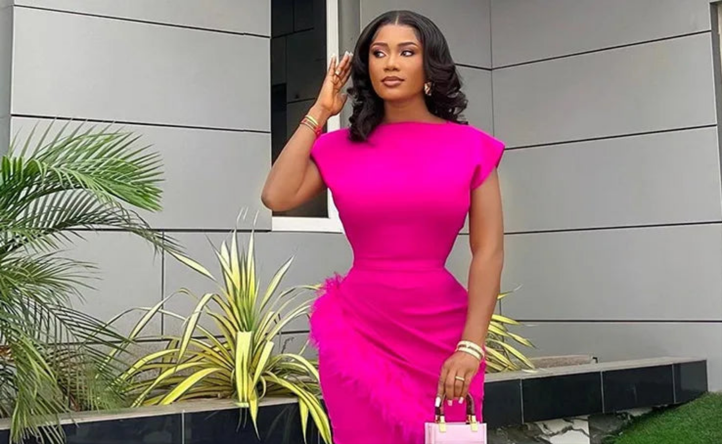 Luxury Women’s Ankle Length Office Lady Dress featuring a chic O-neck pullover design, crafted in a slim fit sheath style with exquisite feather detail, perfect for sophisticated summer office wear.