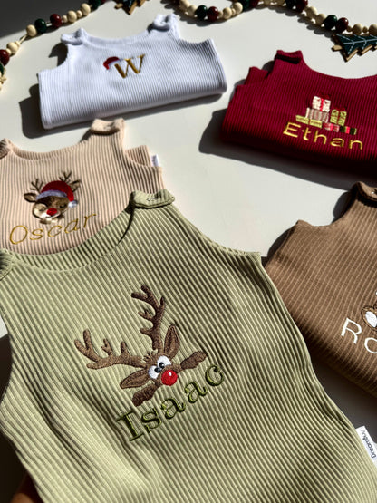 DreamBuy elegant baby dungarees showcasing festive embroidered reindeer, ideal for holiday celebrations.