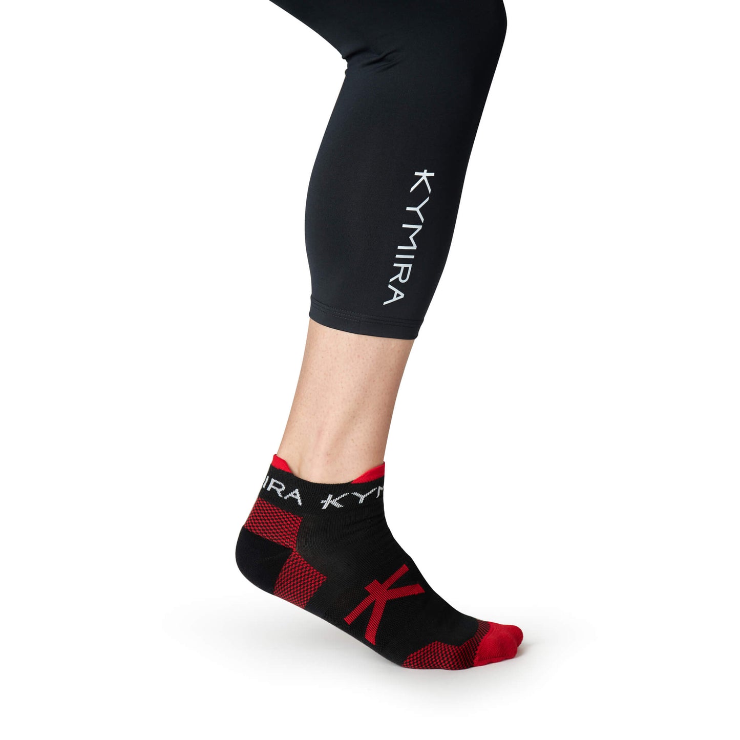 KYMIRA luxury infrared ankle socks showcasing cushioned comfort and stylish design, perfect for optimal arch support during athletic activities.