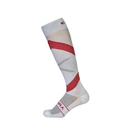 KYMIRA Infrared Compression Socks 2.0: elegantly crafted with cushioned heel and toes for a premium feel during sports activity.