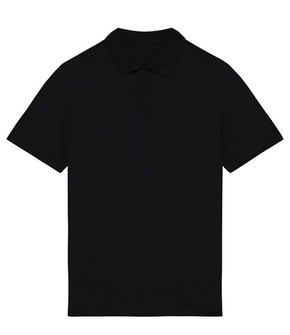 Elegant men's polo shirt made from 100% organic cotton, showcasing a premium enzyme-washed finish for ultimate comfort.