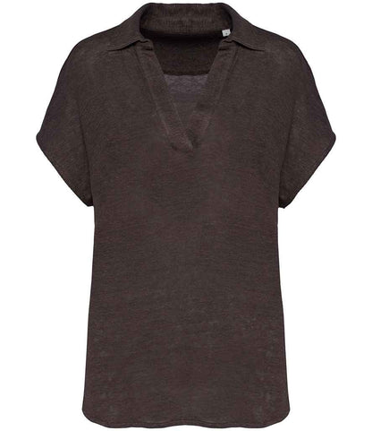 Trendy 100% linen polo shirt for women with buttonless V-shaped collar, an embodiment of modern luxury and laid-back sophistication.