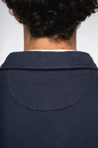 Fashion-forward men’s outfit featuring the organic cotton faded overshirt, ideal for relaxed yet chic style.