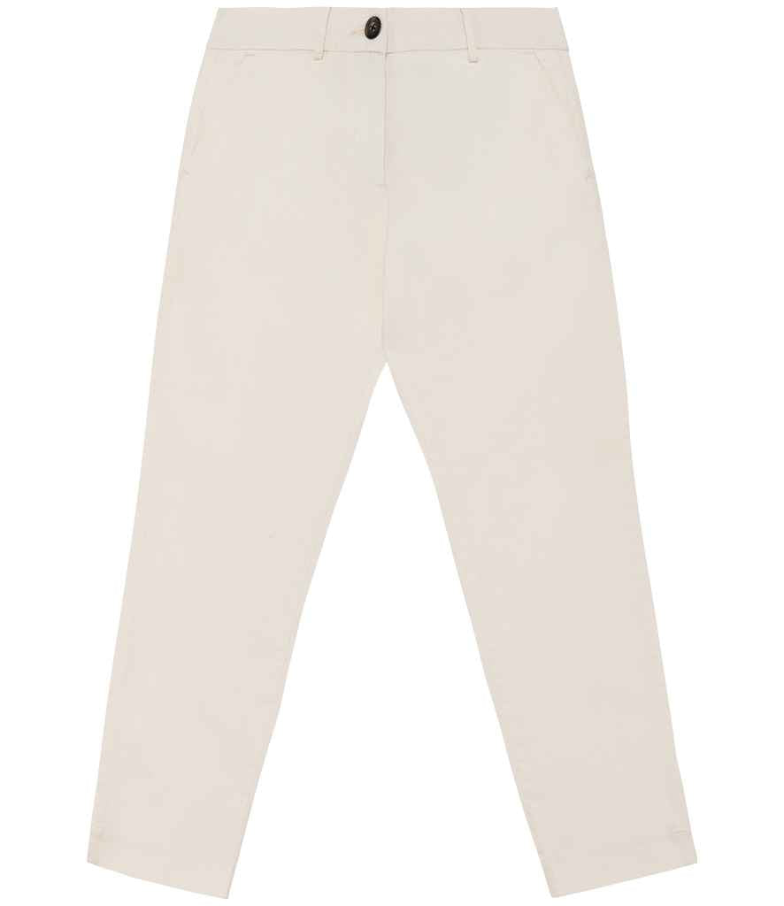 Luxurious ladies 7/8 chino trousers in organic cotton with a minimalist straight fit, showcasing high-quality cotton twill fabric and enzyme-washed for added softness by Earth Wardrobe.