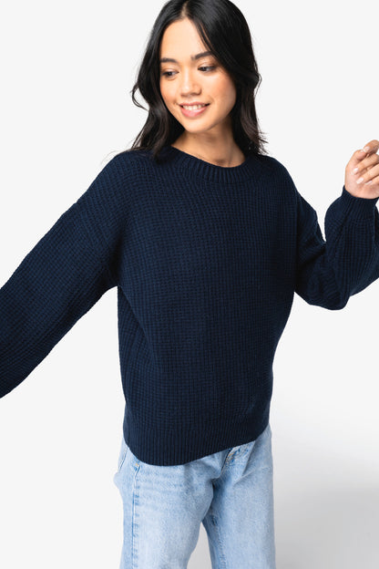 Luxurious women's jumper made from soft merino wool and organic cotton, perfect for layering, featuring a sophisticated design and suitable for one size fits most.