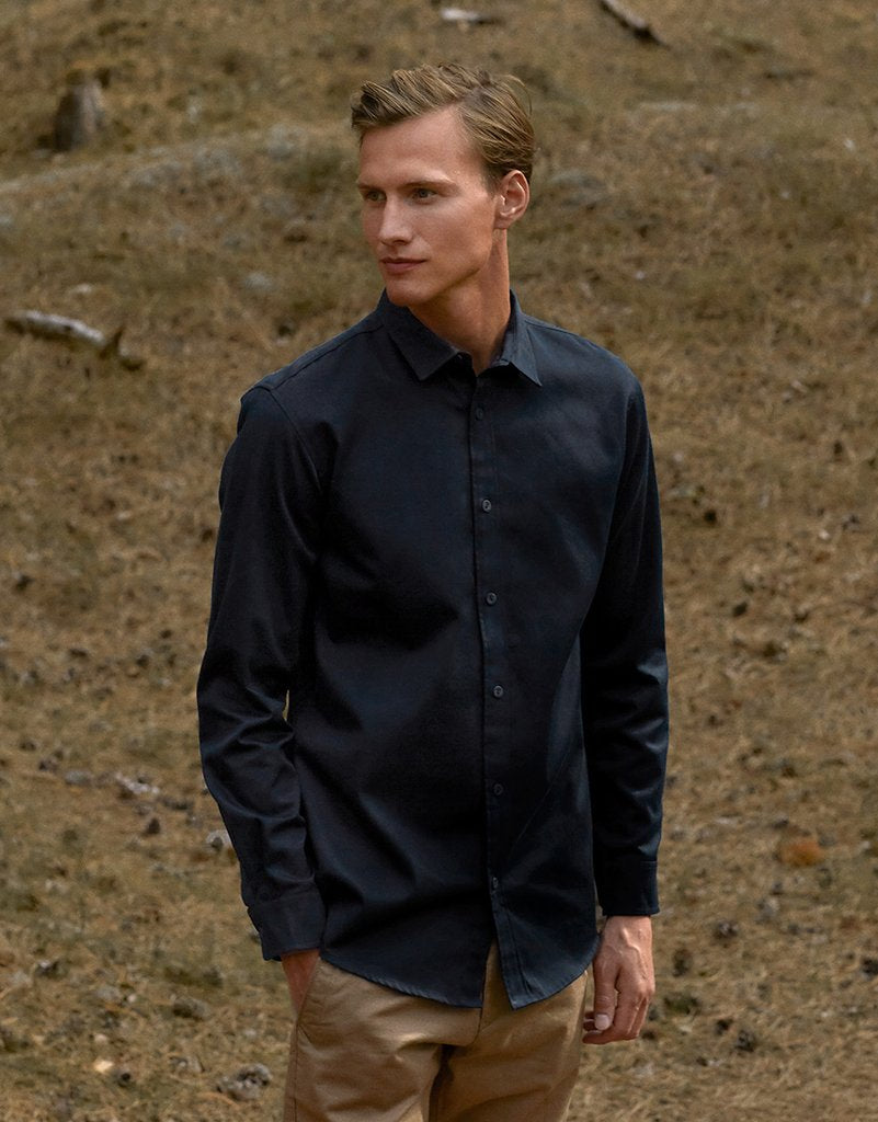 Luxury Organic Twill Shirt crafted from 80% Fairtrade Cotton and 20% Recycled Polyester, showcasing sustainable fashion.