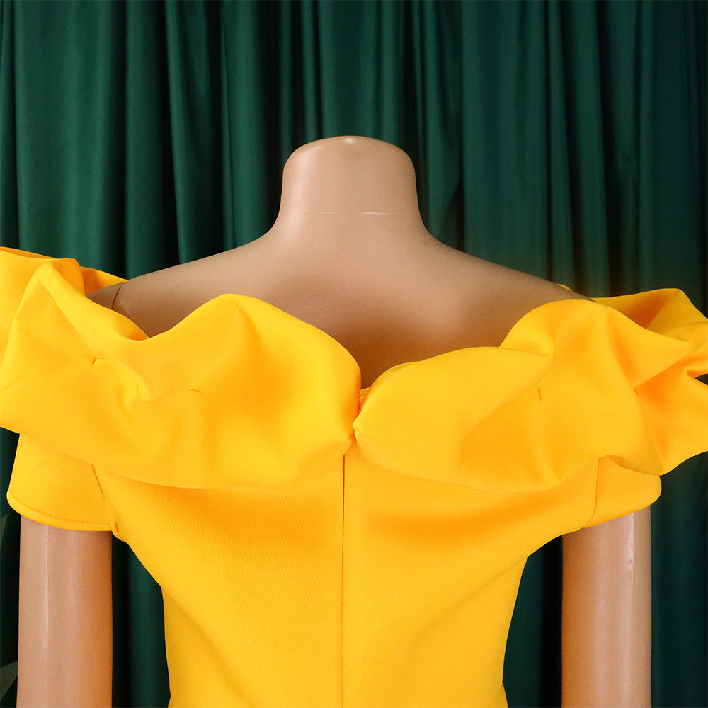 Stylish mermaid gown displayed on a sleek mannequin, emphasising its classy navy hue and alluring silhouette, perfect for evening events.