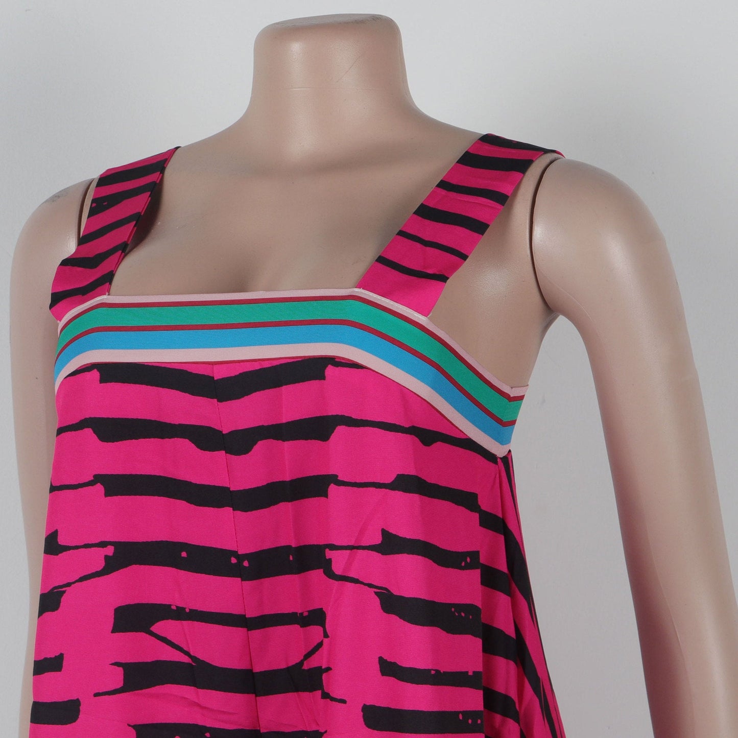 Glamorous CM.YAYA Women's Striped Wide Leg Jumpsuit suited for both brunch and evening events, enhancing elegance and ease.