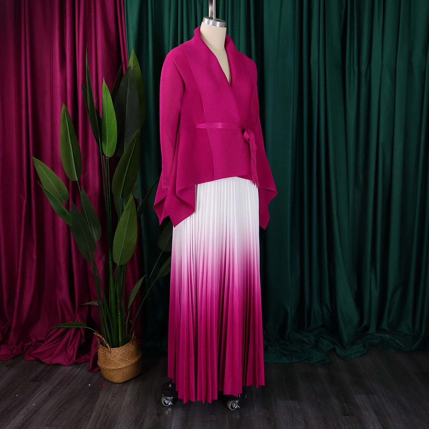 Fashion-forward CM.YAYA Women's Gradient Blouse and Skirt Ensemble, offering a luxurious knitted fabric and floor-length elegance for a refined look.