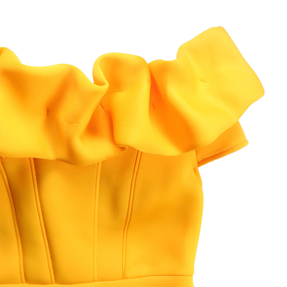 Glamorous floor-length evening dress with a sleek bodycon style, crafted from premium polyester, ideal for sophisticated occasions.