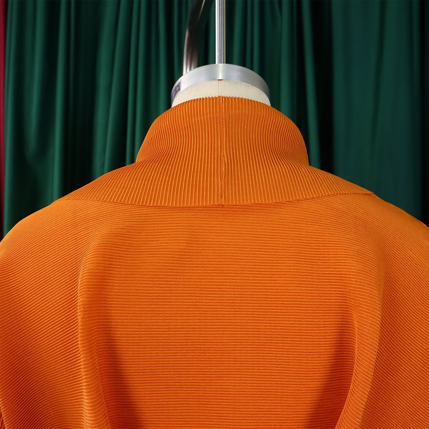 Graceful floor-length pleated long skirt in a stunning gradient design, expertly crafted for women by CM.YAYA, ideal for sophisticated evening wear.