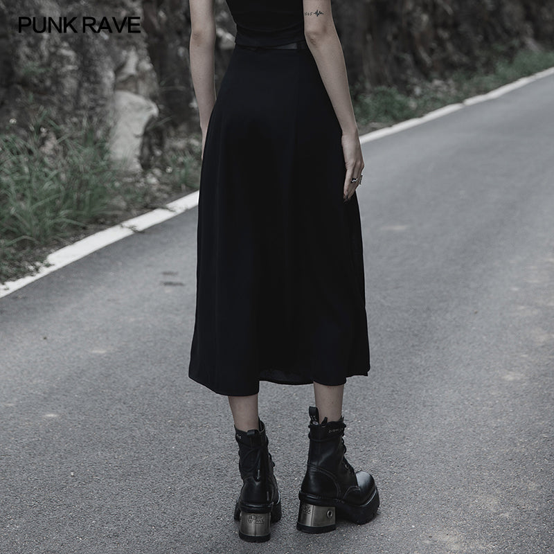 Close-up of the detachable belt of Punk Rave Brianna midi skirt featuring premium fabric details, ideal for enhancing style and fit.