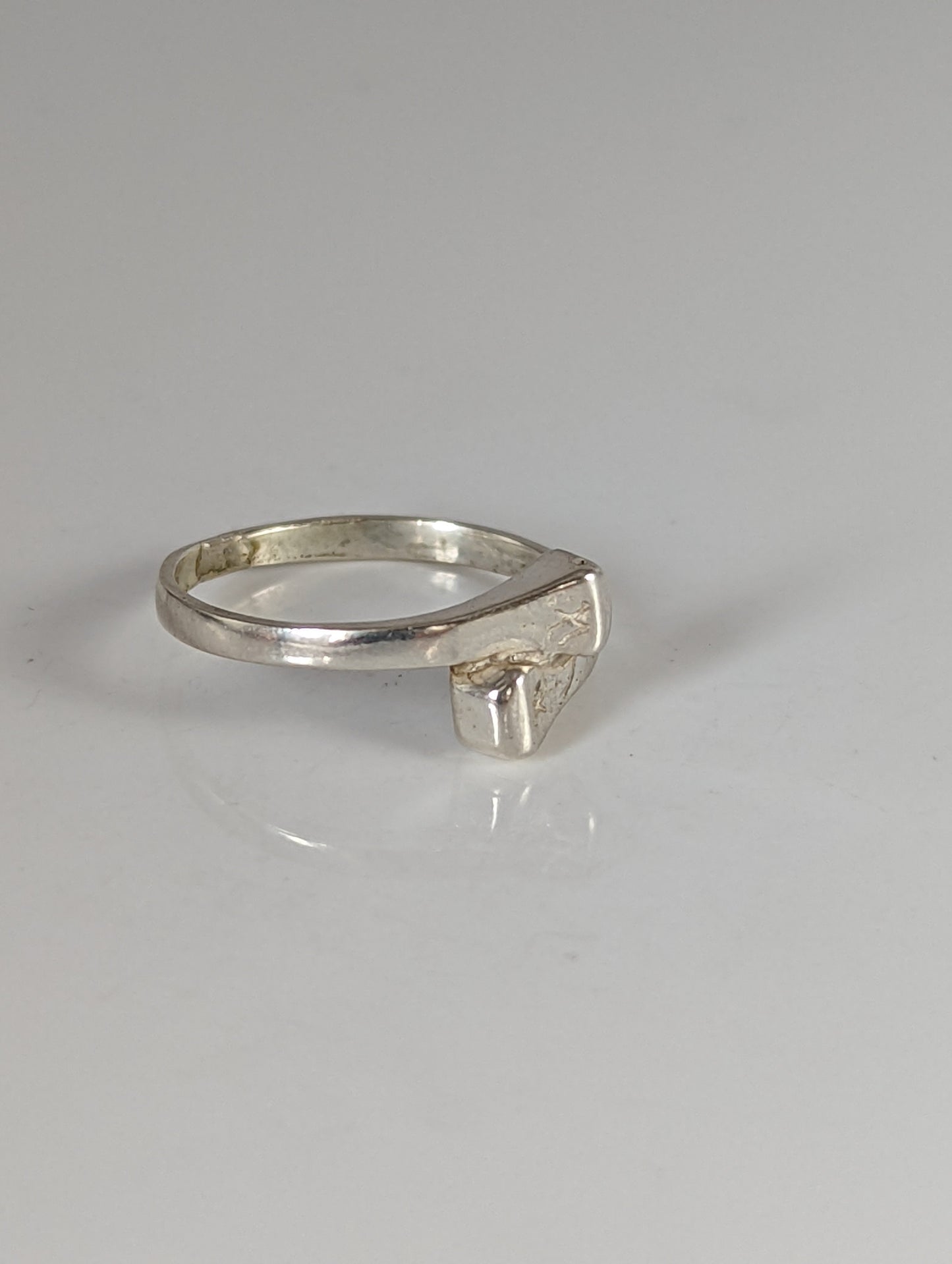 925 Silver Hoof Nail Ring – Equestrian Gift for Him & Her