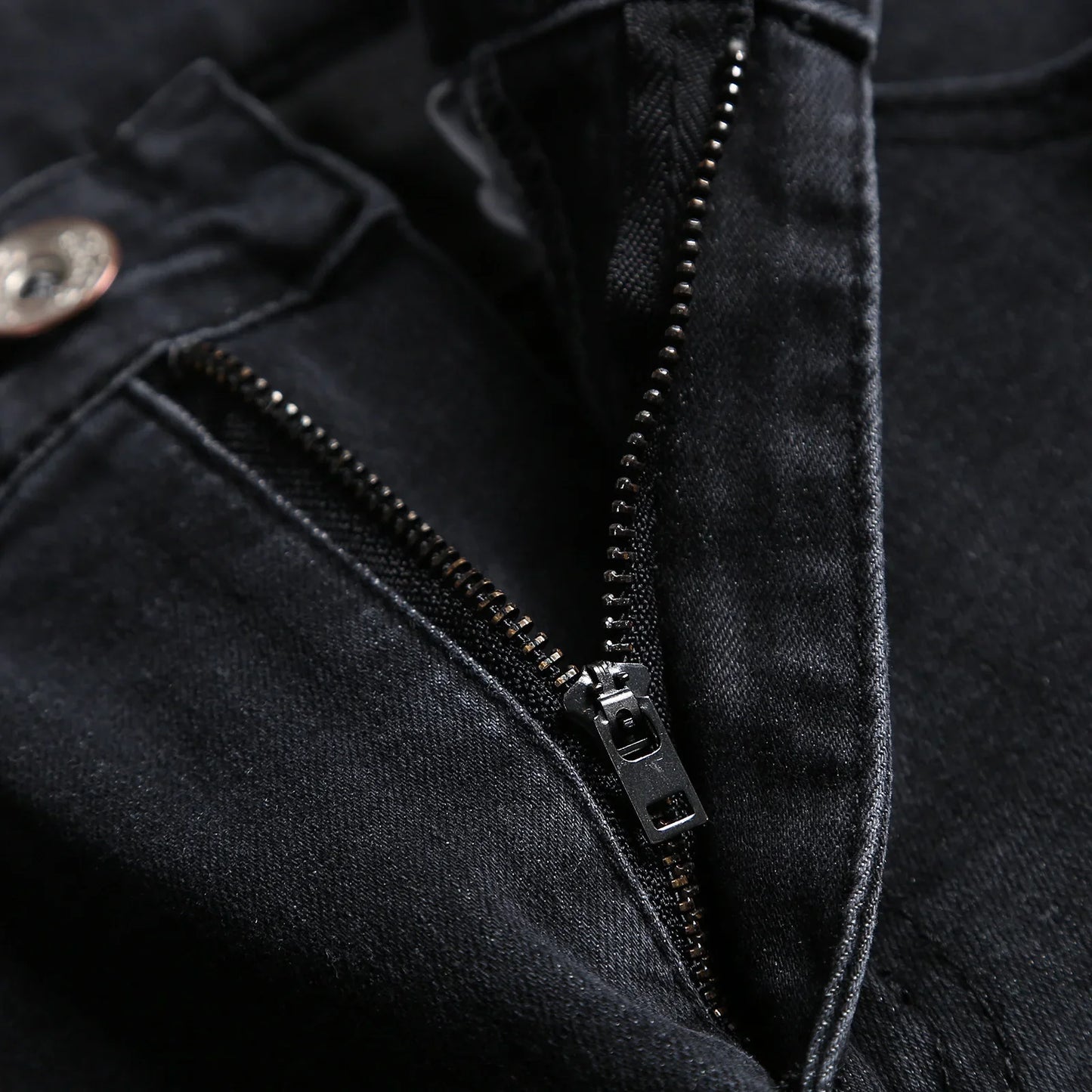 Fashion-forward Luxury Men's Ripped Skinny Jeans, designed in a classic slim fit and ideal for all-season wear.