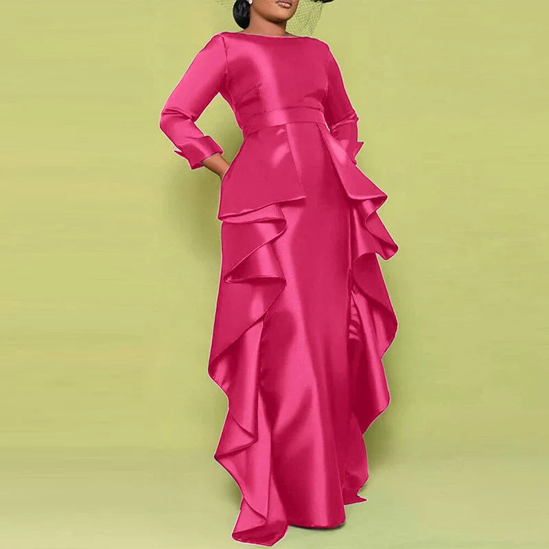 Close-up of the stylish satin fabric and ruffle details of the VONDA Plus Size Bohemian Sundress.