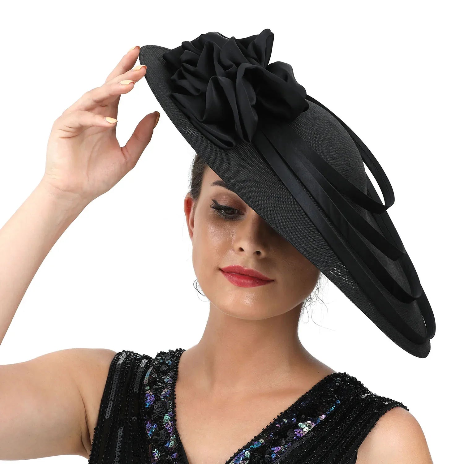 Elegant Sinamay fascinator hat in ivory, perfect for weddings, derbies, and church events, showcasing a sophisticated design made from luxurious polyester.