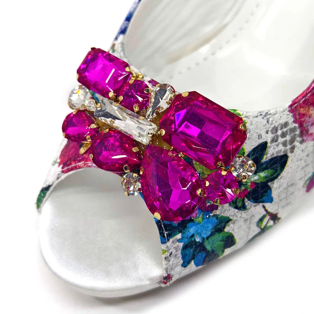 Stylish Venus Chan footwear for women featuring luxurious spike heels and bling elements, emphasizing comfort and elegance for modern fashion.