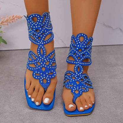 Sophisticated Chamliforve Women's Plus Size Flats Sandals, combining comfort and style for the modern woman, perfect for summer occasions.