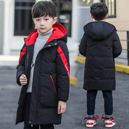 Stylish boys winter windbreaker coat featuring heavy-duty camouflage pattern and warm thicken cotton material, ideal for ages 5-12. Casual yet sophisticated outerwear.