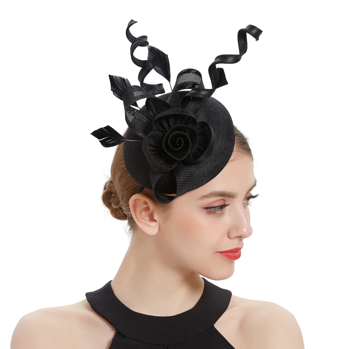 Fashion-forward fascinator in solid colour, perfect accessory for weddings and elegant affairs.