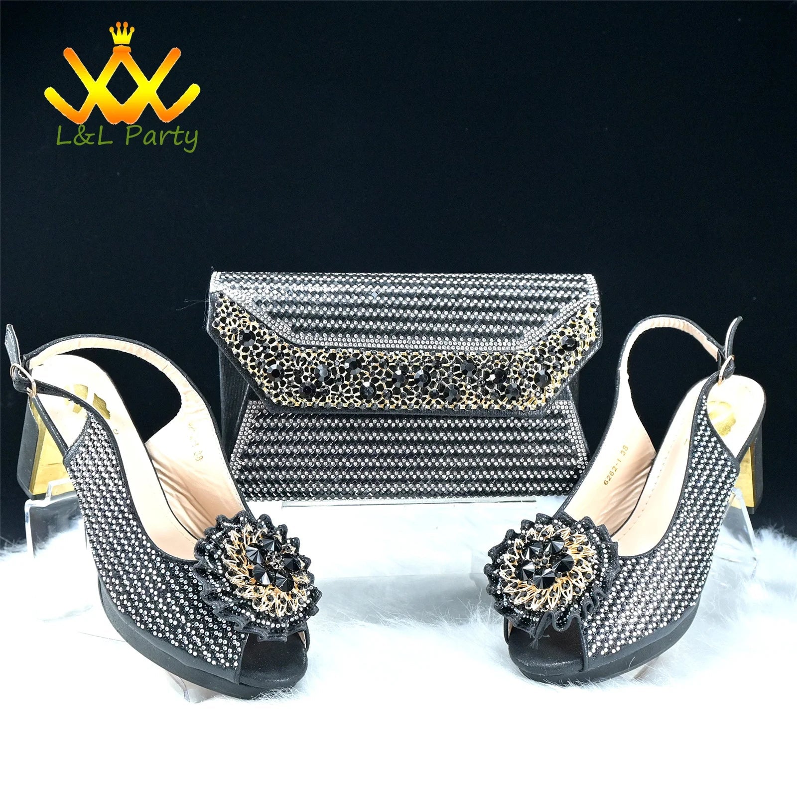 Fashionable women’s sandals in vibrant green with crystal embellishments, ideal for party season or summer weddings, combining elegance with modern style.