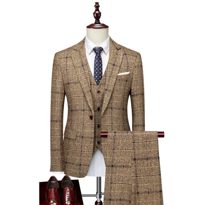 Elegant men's one button suit set featuring a tailored vest and trousers, perfect for smart casual occasions and weddings.