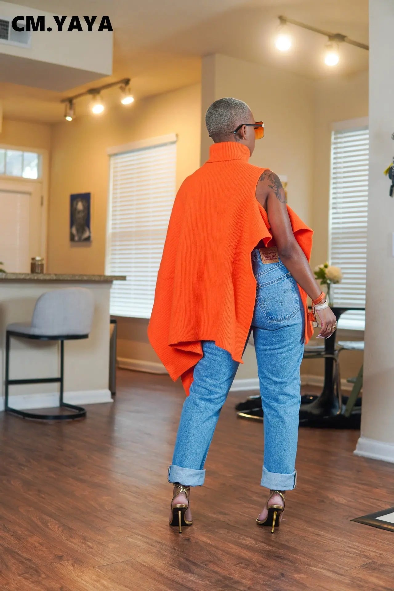 CM.YAYA Elegant Women's Winter Pullover Sweater featuring an asymmetrical turtleneck and long sleeves, perfect for high street fashion.