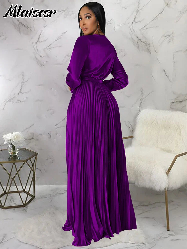 Mlaiscsr Women's Floor-Length Pleated Dress in a solid colour, elegantly styled with a V-neckline, perfect for autumn and winter celebrations.