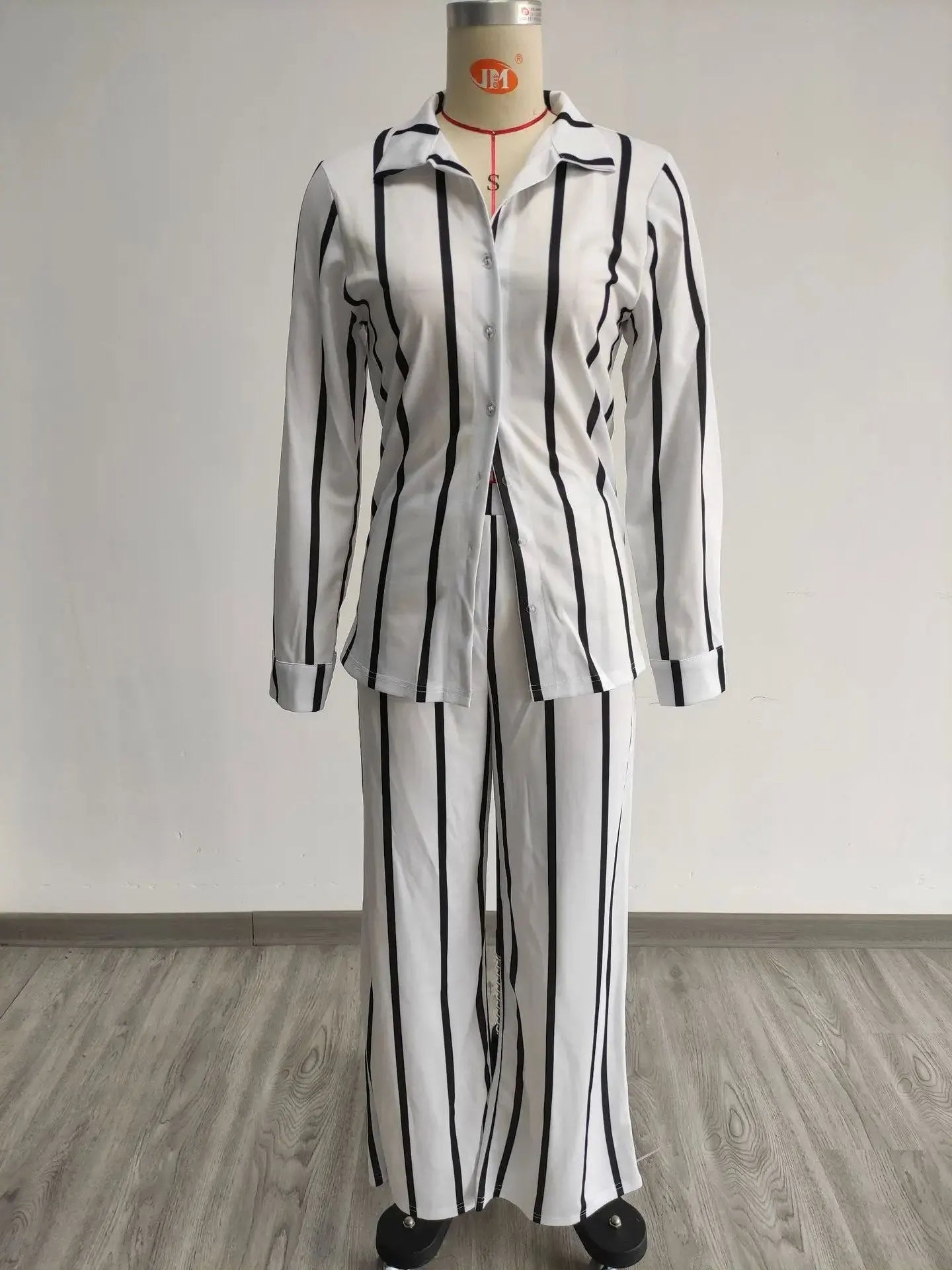 Model effortlessly styled in the Women's Luxe Casual Two-Piece Set, highlighting the comfortable fit and sophisticated look ideal for casual outings.