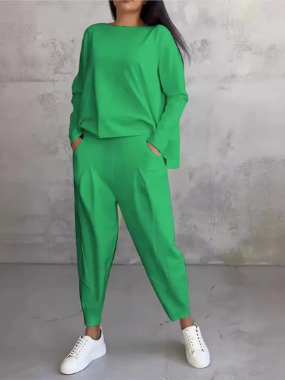 Stylish high waist harem pants from the women's casual sports set, designed for comfort and crafted with soft polyester material, ideal for a chic yet relaxed look.