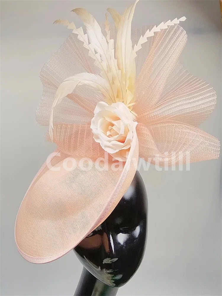 Stylish women's wedding fascinator adorned with elegant floral details, ideal for parties and formal dinners.