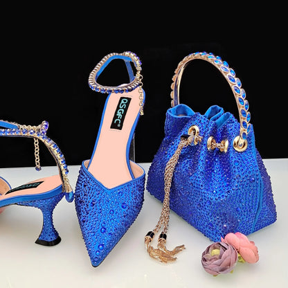 Fashion-forward party pumps in gold glitter with thin heels, designed to elevate any evening ensemble for women.