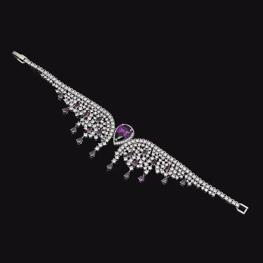 Chic geometric design of a stunning cubic zirconia necklace from a luxurious 4-piece bridal jewelry set, an exquisite accessory for brides.