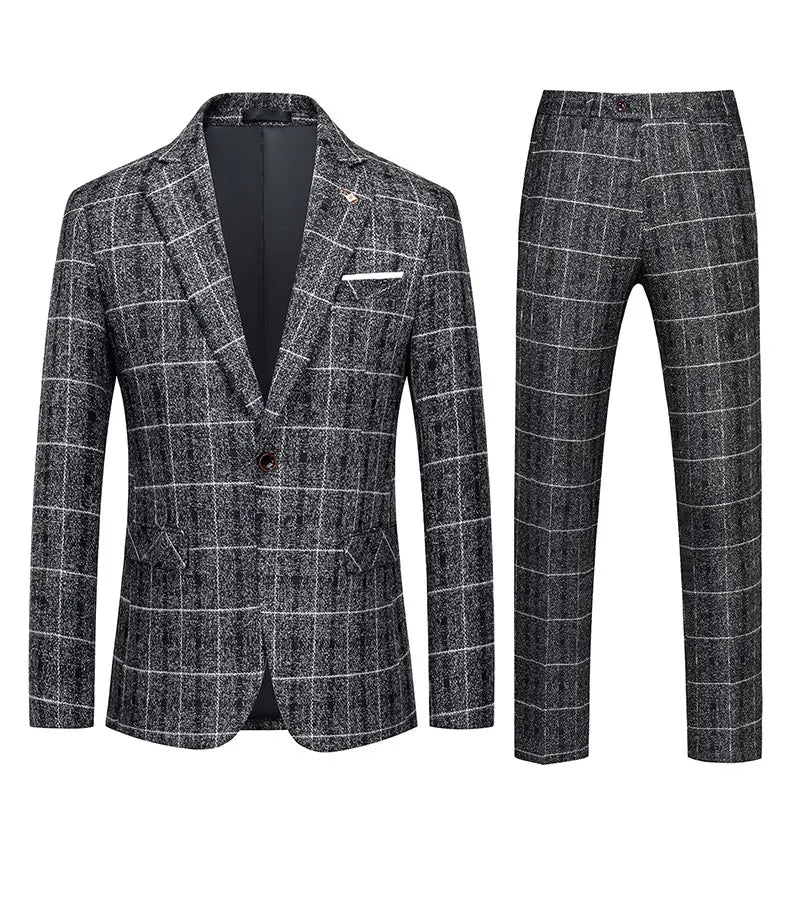 Elegant men's suit ensemble featuring a single-breasted jacket and tailored trousers, ideal for autumn weddings and business events.