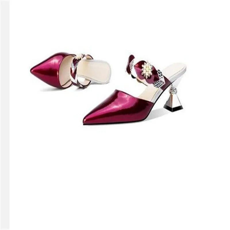 Elegant slip-on shoes for women with geometric patterns, perfect for creating a fashionable ensemble.