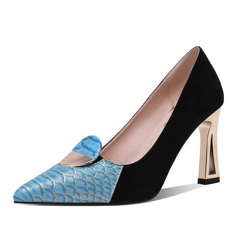 Fashionable suede slip-on pumps with a pointed toe silhouette, ideal for spring and autumn wear, combining comfort with high-end elegance for discerning ladies.