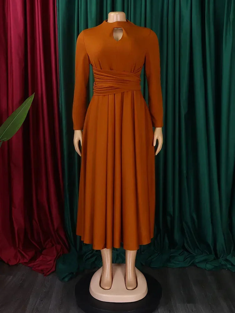 Elegant half high collar design of the Wmstar Plus Size Women's African Dress, highlighting sophisticated style and comfort for stylish women.