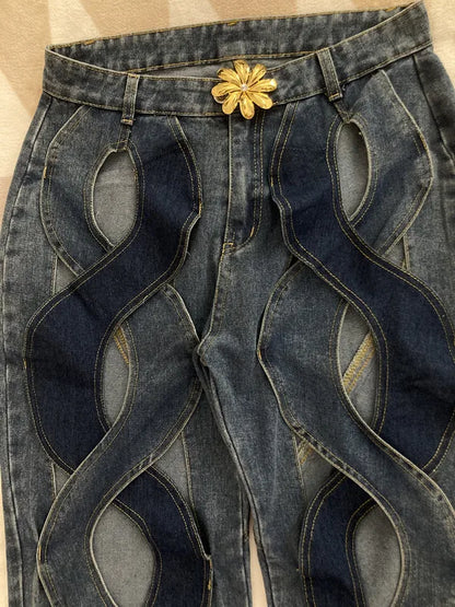 Sophisticated full-length image of CM.YAYA women's denim, highlighting the stylish wide leg and mid-rise waist for an effortlessly elegant silhouette.