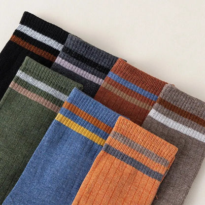 Luxurious cotton blend crew-length socks for men, perfect for sports and outdoor activities this winter.