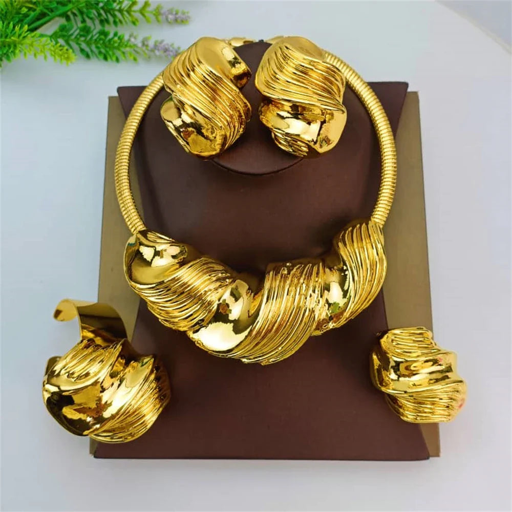 Elegant packaging of the luxury EMMA Women’s Jewelry Set, ideal for gifting on special occasions such as weddings and anniversaries.