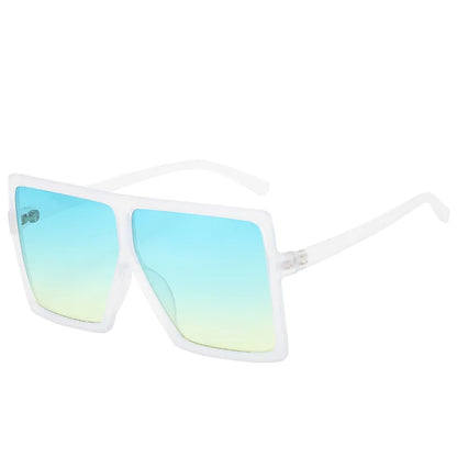 Stylish FenQiqi oversized square sunglasses showcasing a rich plastic frame and polycarbonate UV400 lenses, perfect for enhancing your outdoor attire.