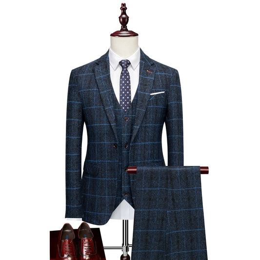 Stylish close-up of a men's one button suit set, highlighting its premium polyester and viscose fabric, ideal for autumn events.