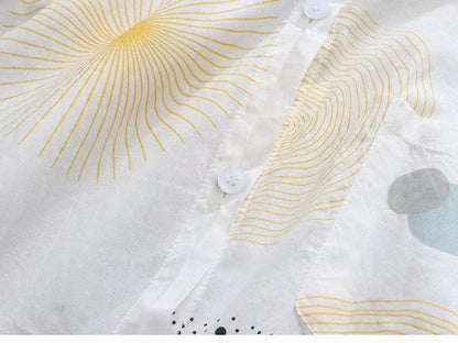 Versatile and elegant women's casual blouse, embodying contemporary fashion trends while ensuring ease and comfort for everyday style.